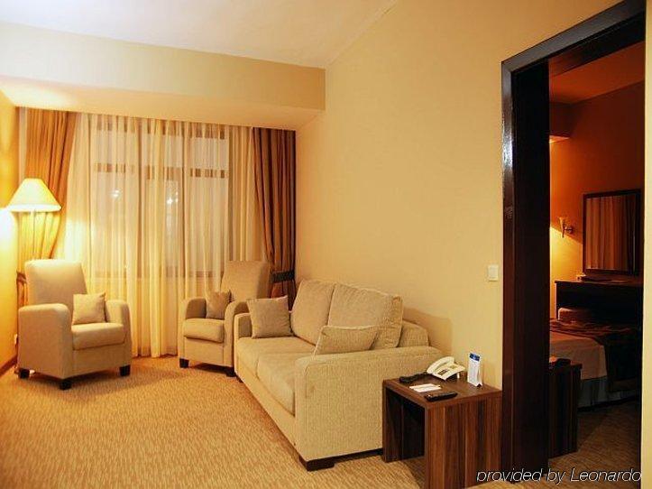 Dedeman Diyarbakir Hotel Room photo